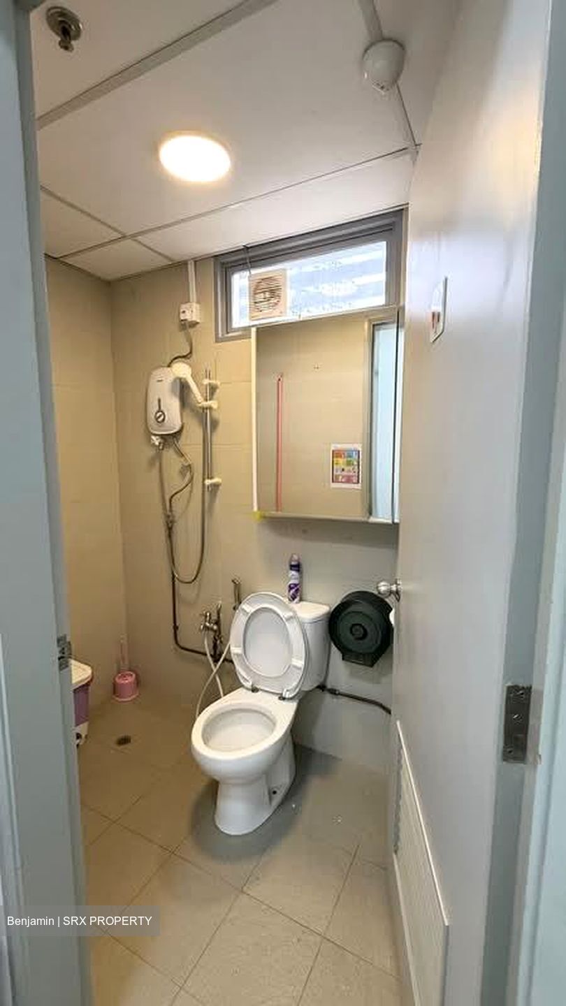 One Commonwealth (D3), Factory #537072501